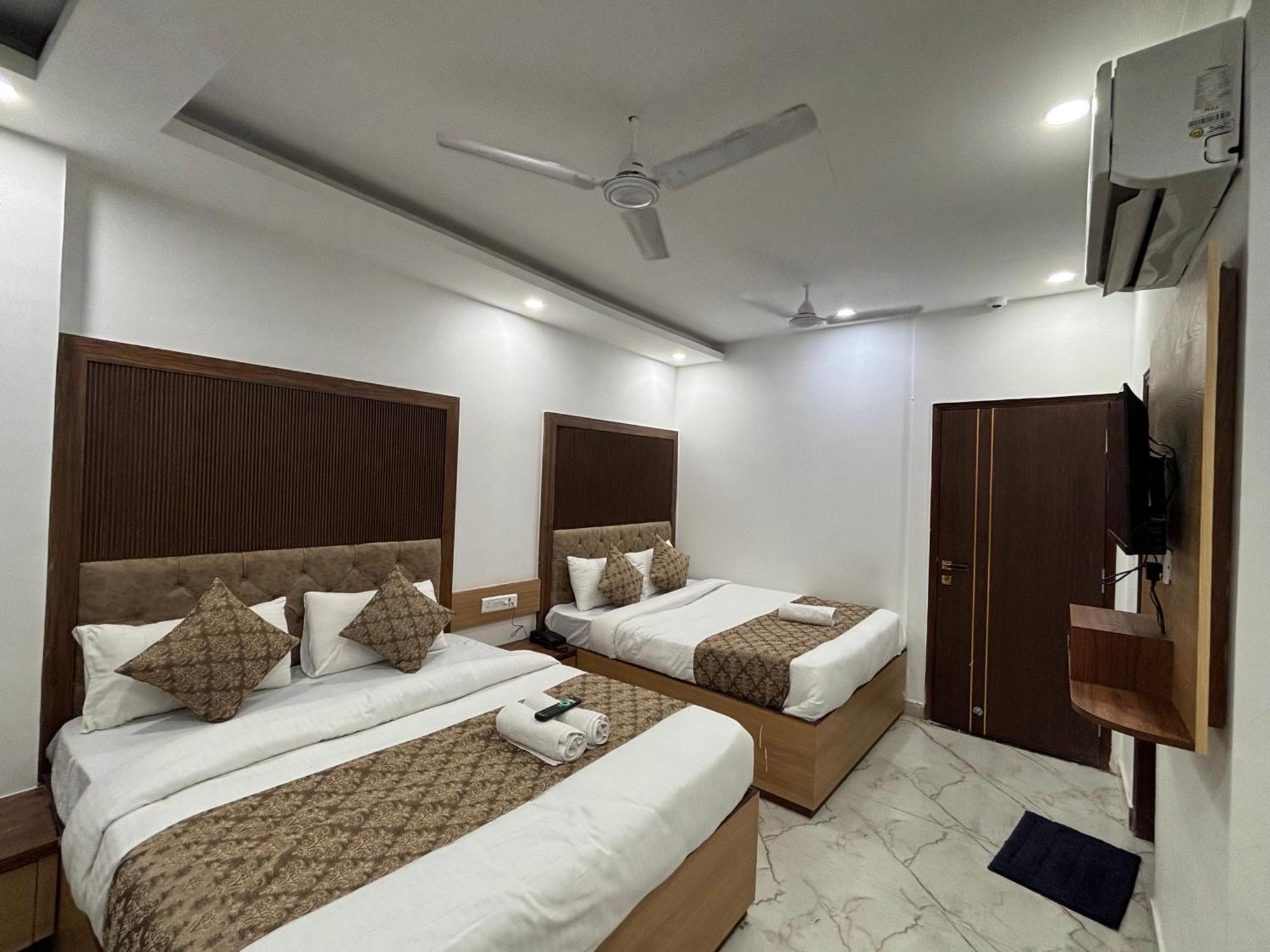 Cg Internationl By Sweet Guest House Yeni Delhi Dış mekan fotoğraf