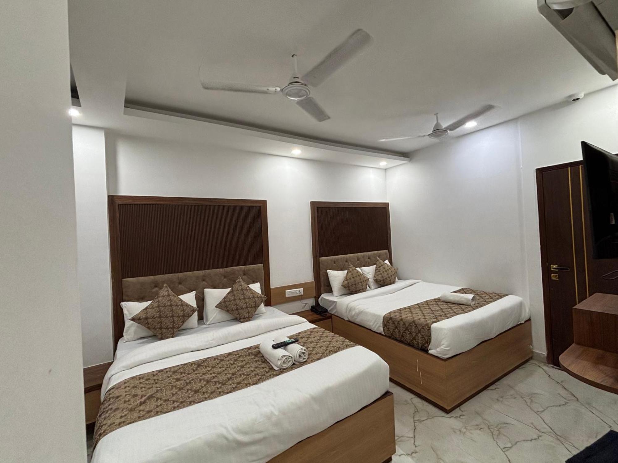 Cg Internationl By Sweet Guest House Yeni Delhi Dış mekan fotoğraf